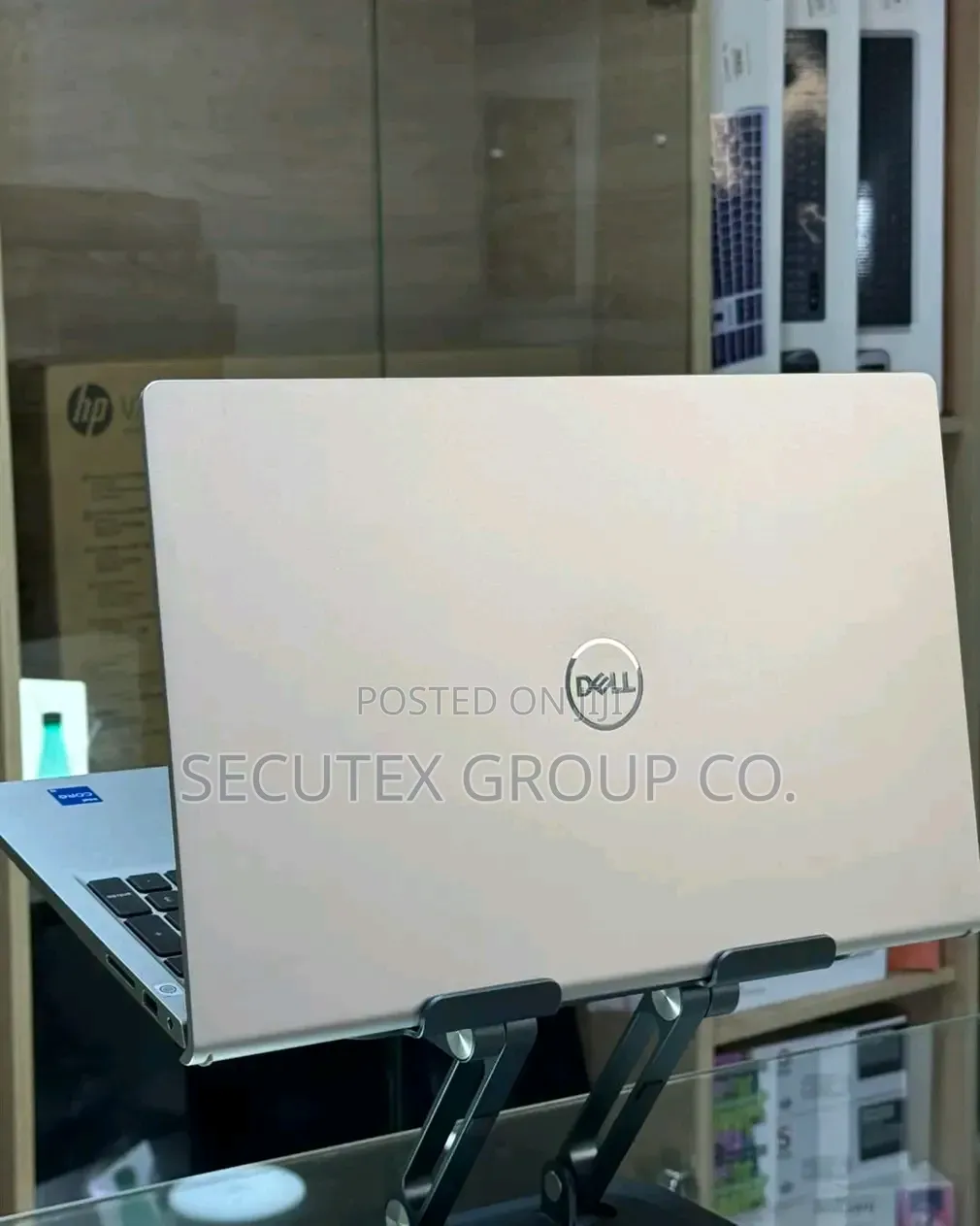 New Laptop Dell 8GB Intel Core i5 SSD 512GB