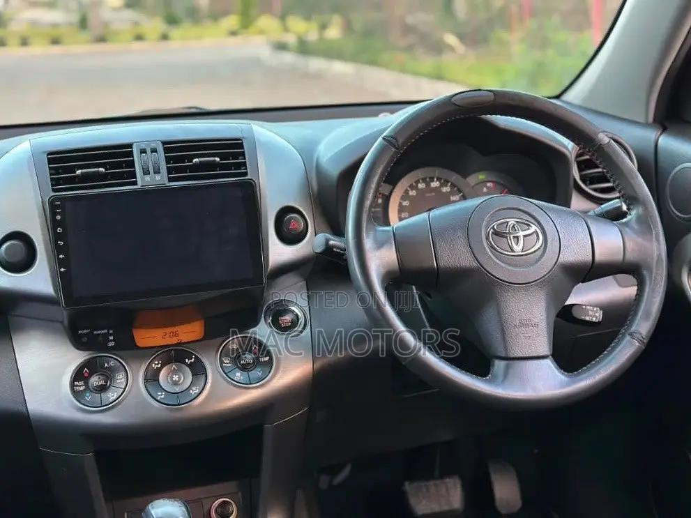 Toyota RAV4 2010 Blue