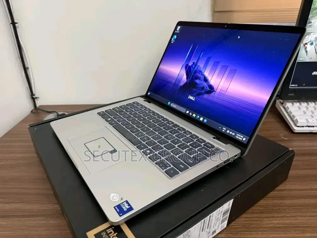 New Laptop Dell Pro 14 16GB Intel Core Ultra 5 SSD 512GB