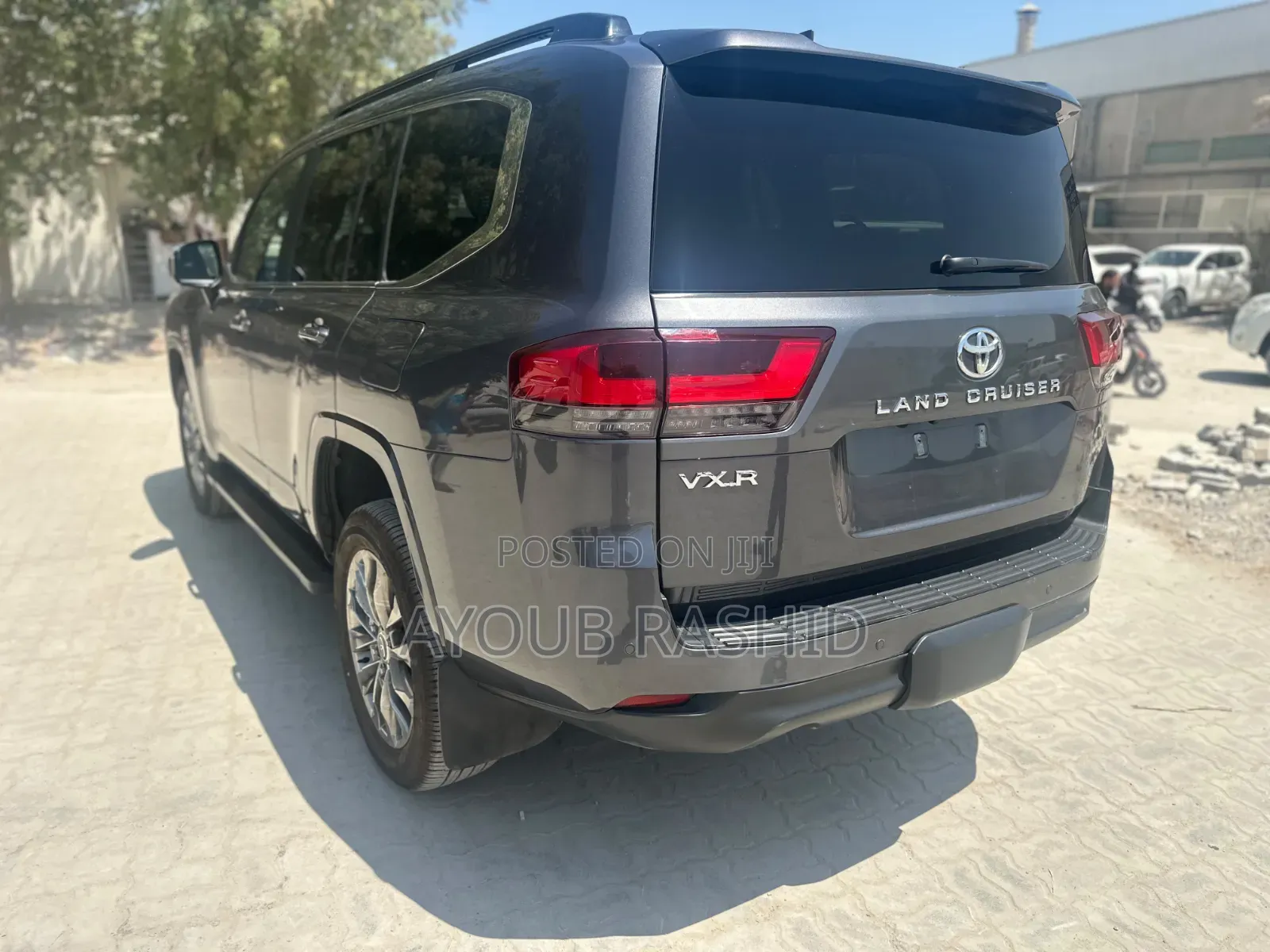 New Toyota Land Cruiser LC300 2024 Gray
