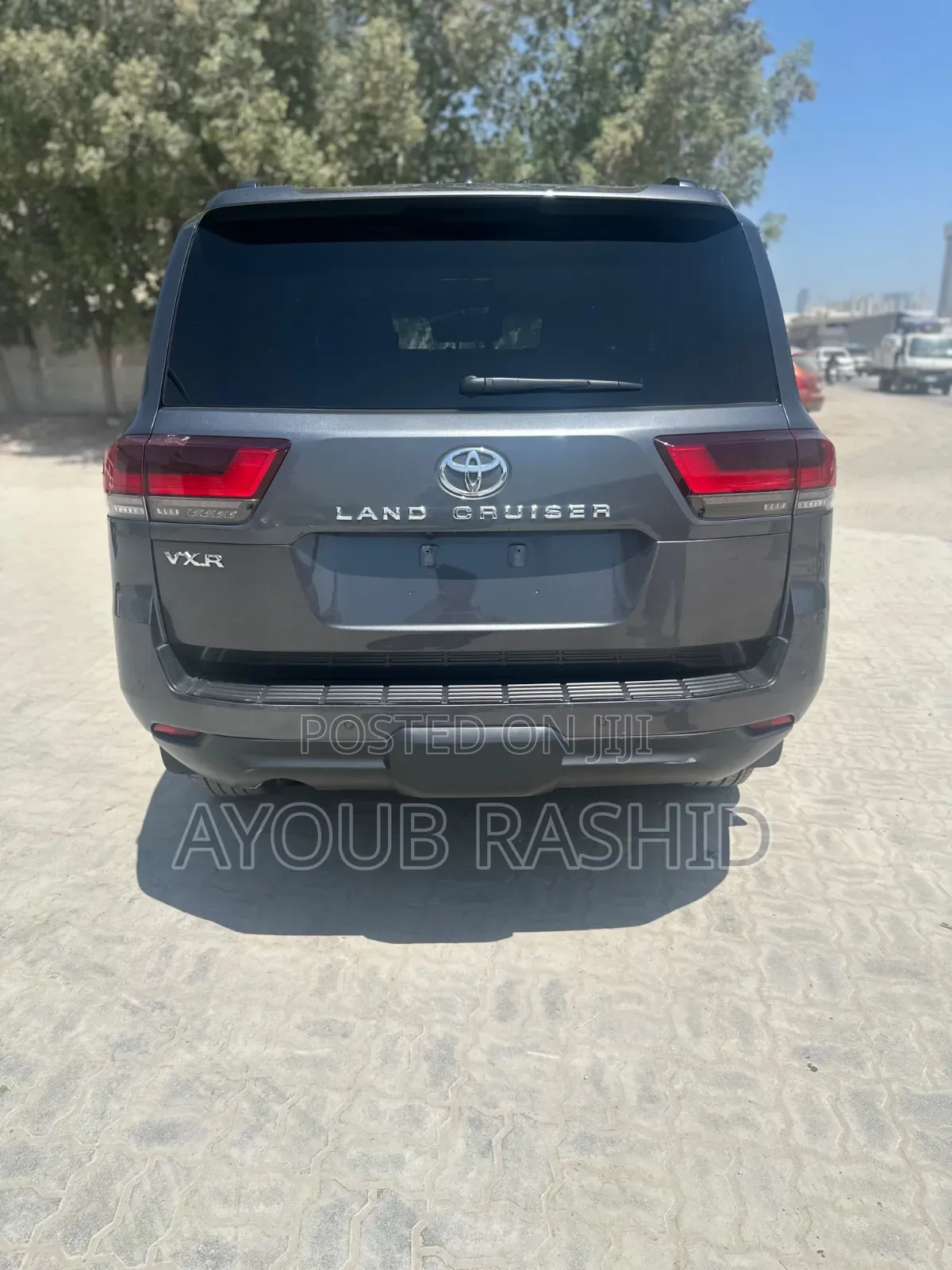 New Toyota Land Cruiser LC300 2024 Gray