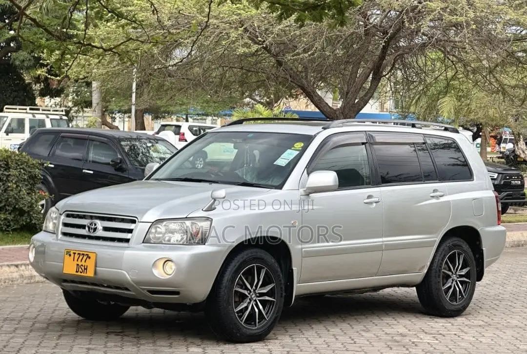 Toyota Kluger 2004 Silver