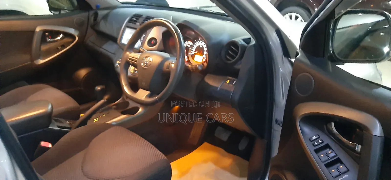 Toyota RAV4 2013 Silver