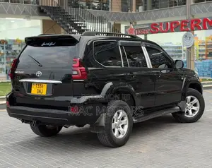 Toyota Land Cruiser Prado 3.0 D-4D 5dr 2005 Black