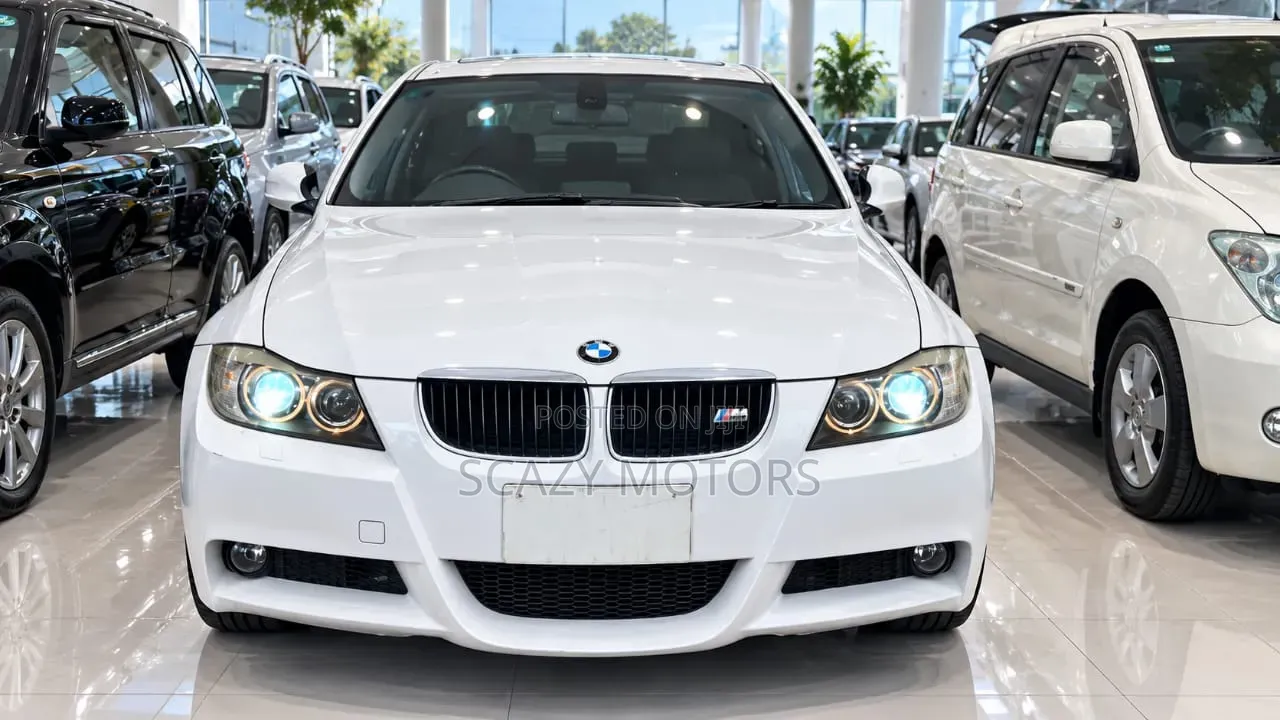 BMW 320i 2008 White