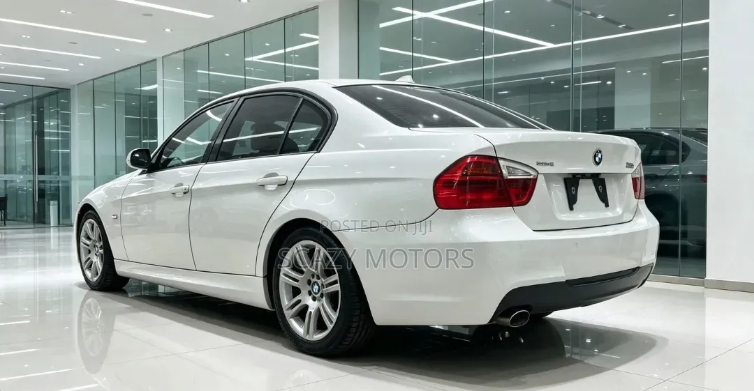 BMW 320i 2008 White