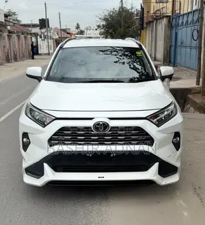 Toyota RAV4 2020 Off white