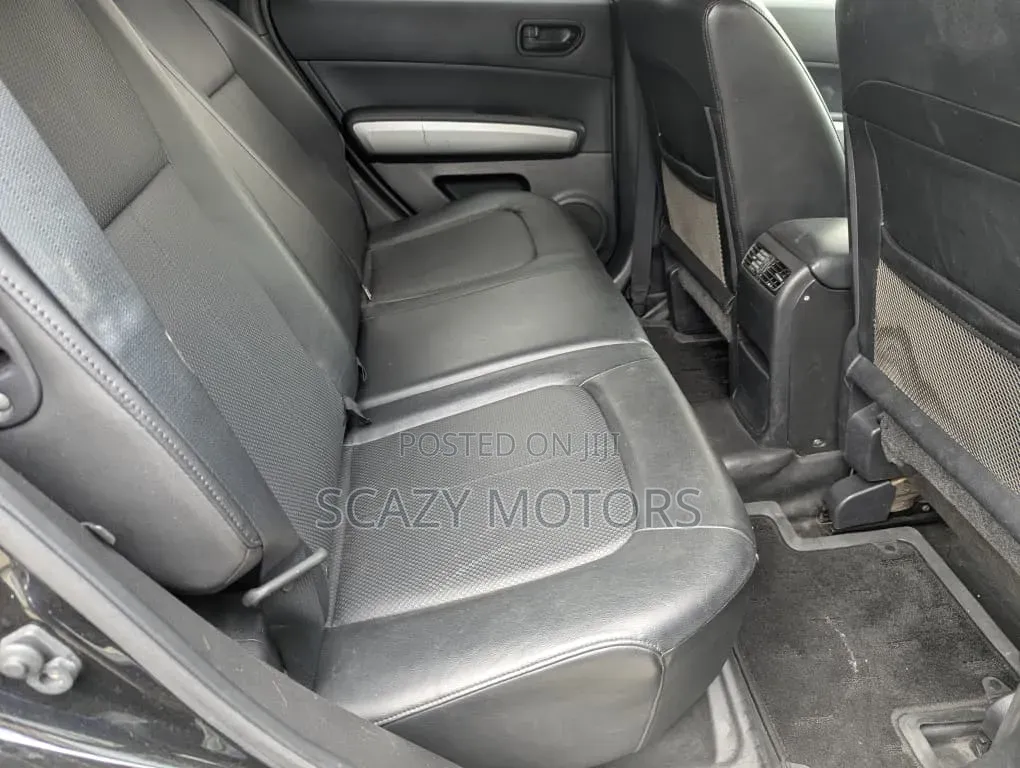 Nissan X-Trail 2011 Black