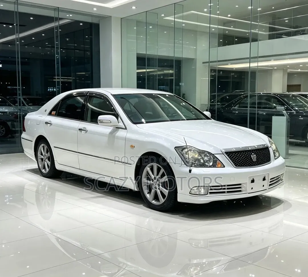 Toyota Crown 2006 White
