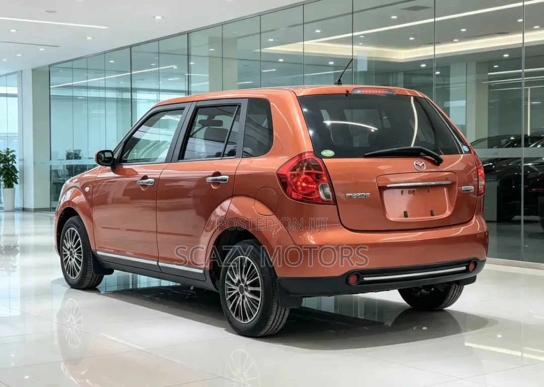 Mazda Verisa 2008 Orange