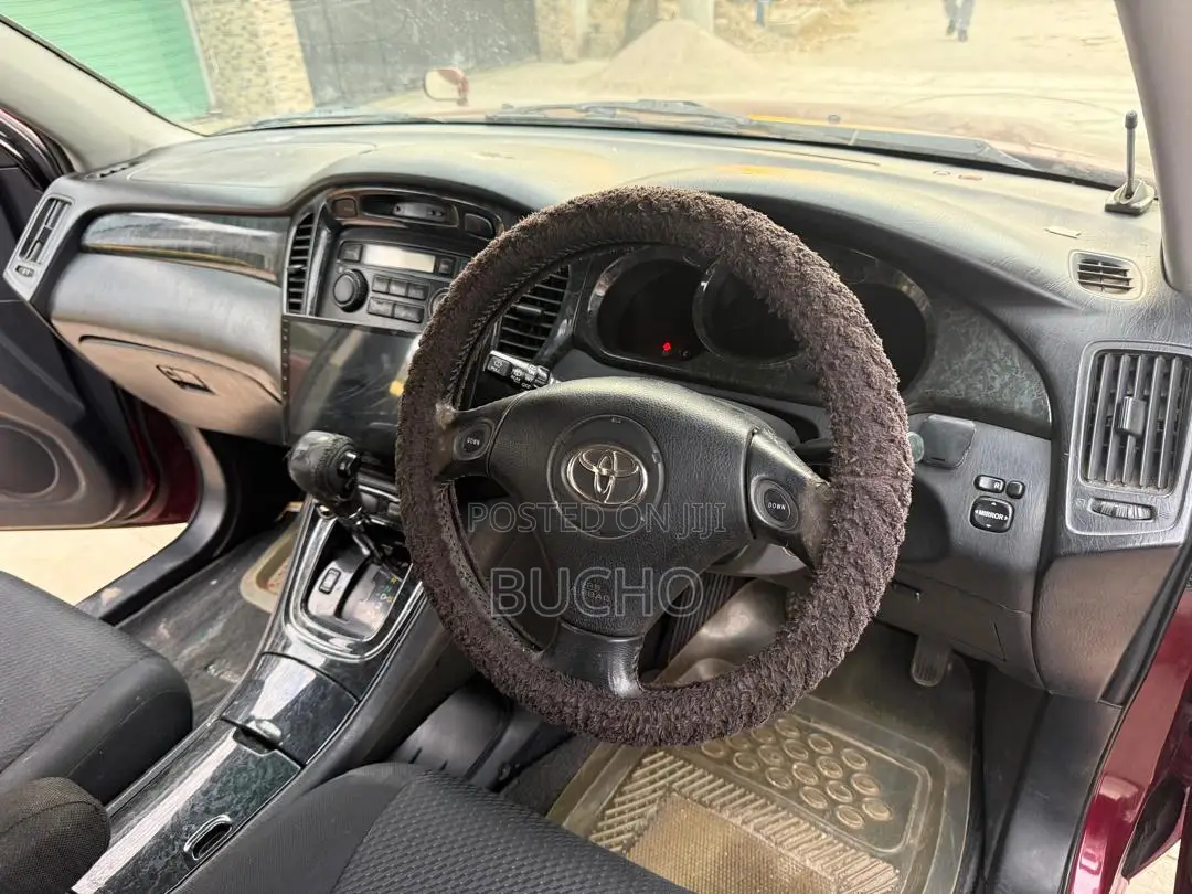 Toyota Kluger 2005 Burgundy