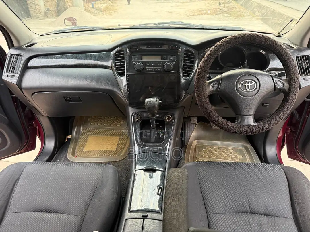 Toyota Kluger 2005 Burgundy