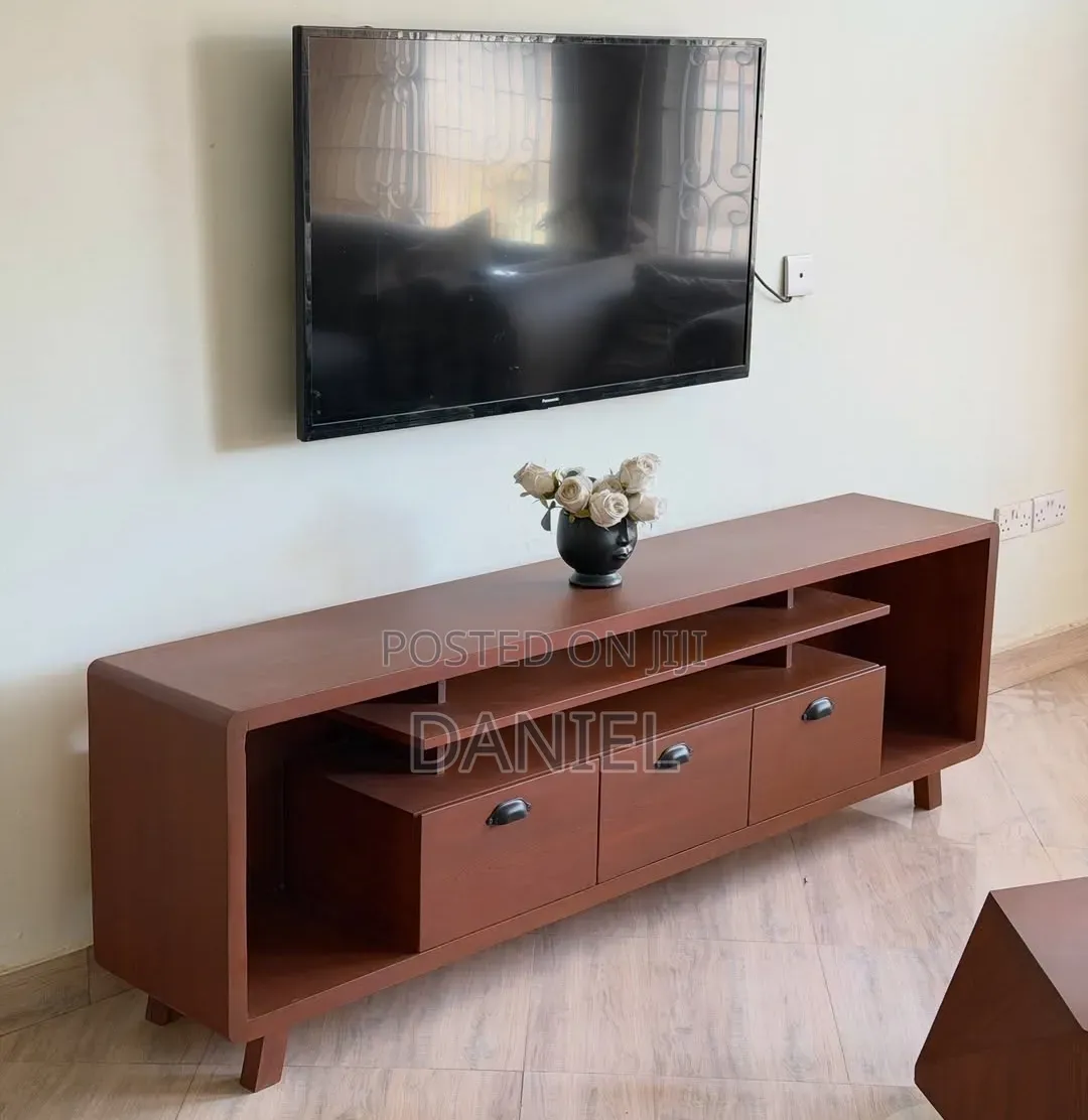 TV Showcase Na Coffee Table Wood Color