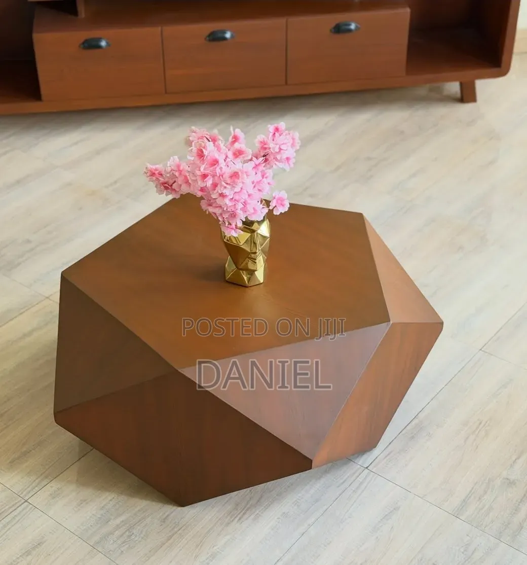 TV Showcase Na Coffee Table Wood Color
