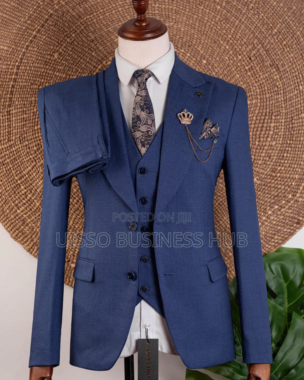 Three Pieces Men Exclusive