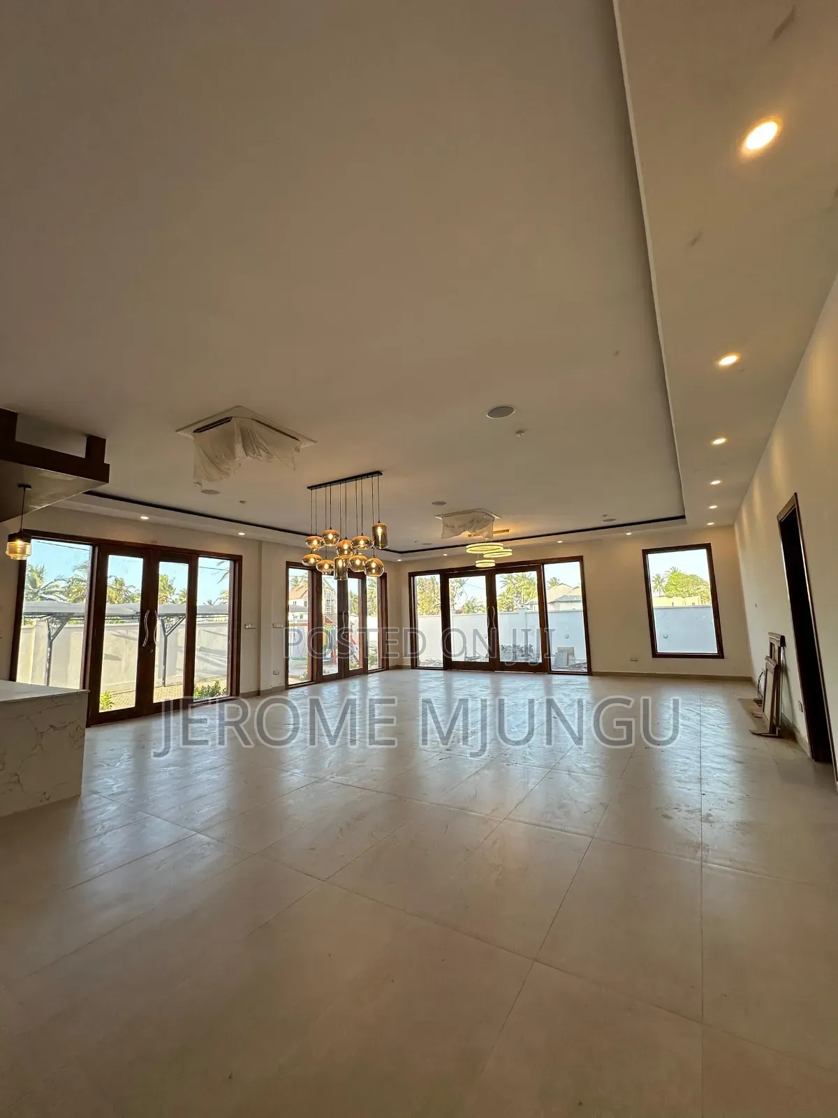 5bdrm House in Kigamboni for sale