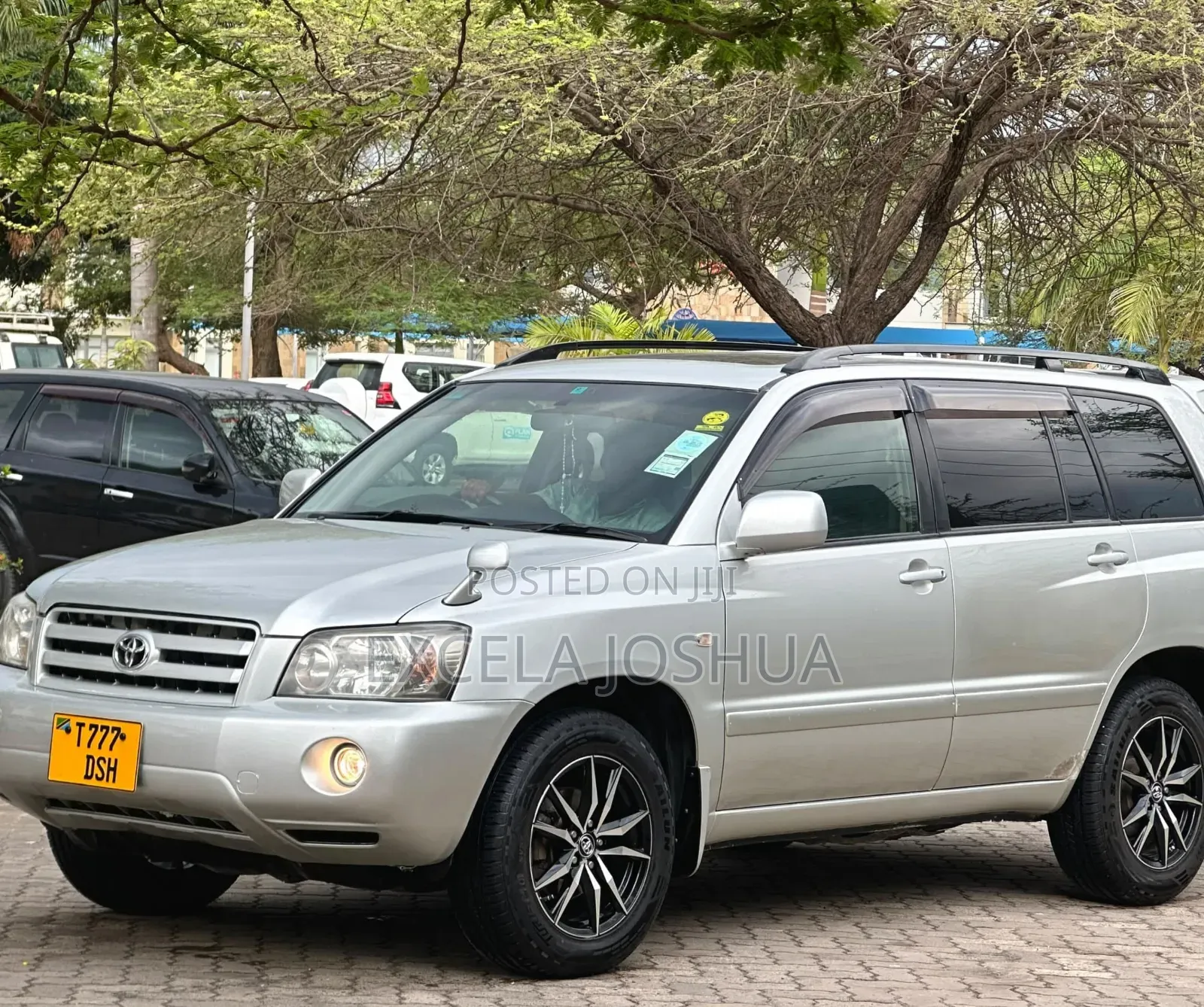 Toyota Kluger 2004 Silver