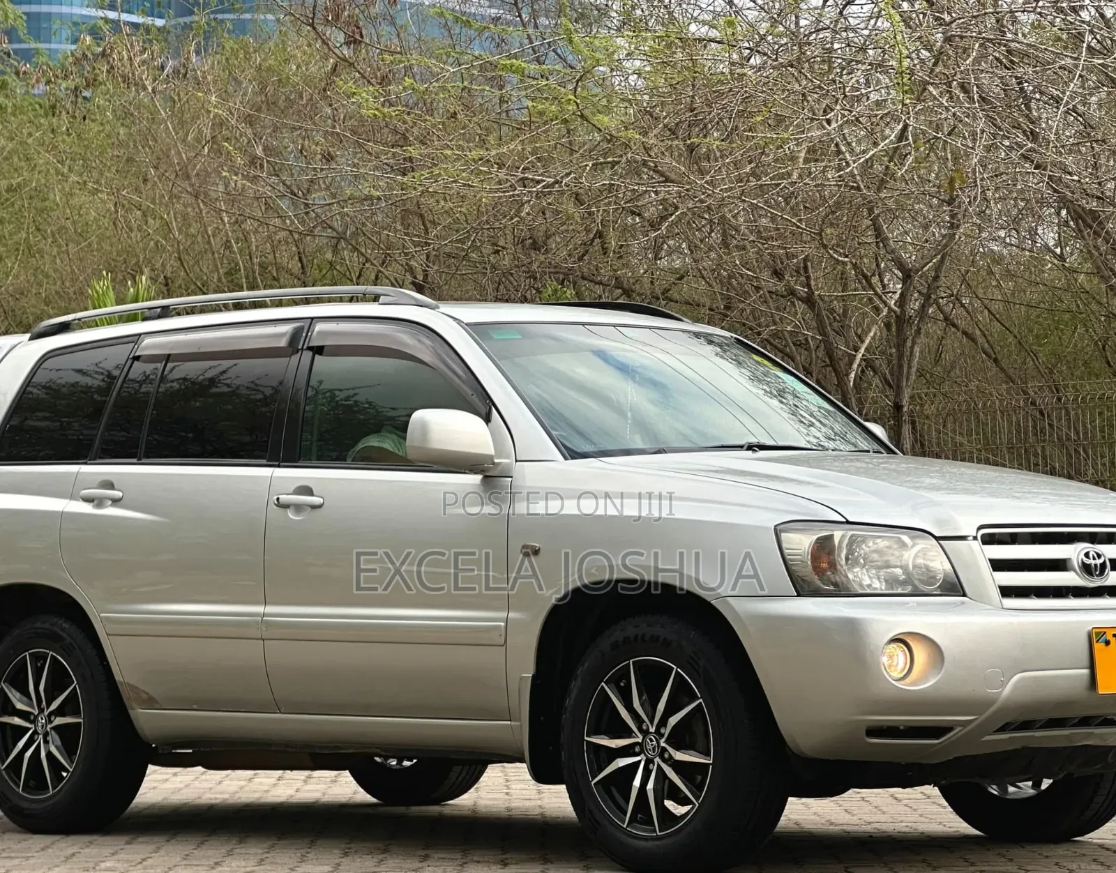 Toyota Kluger 2004 Silver