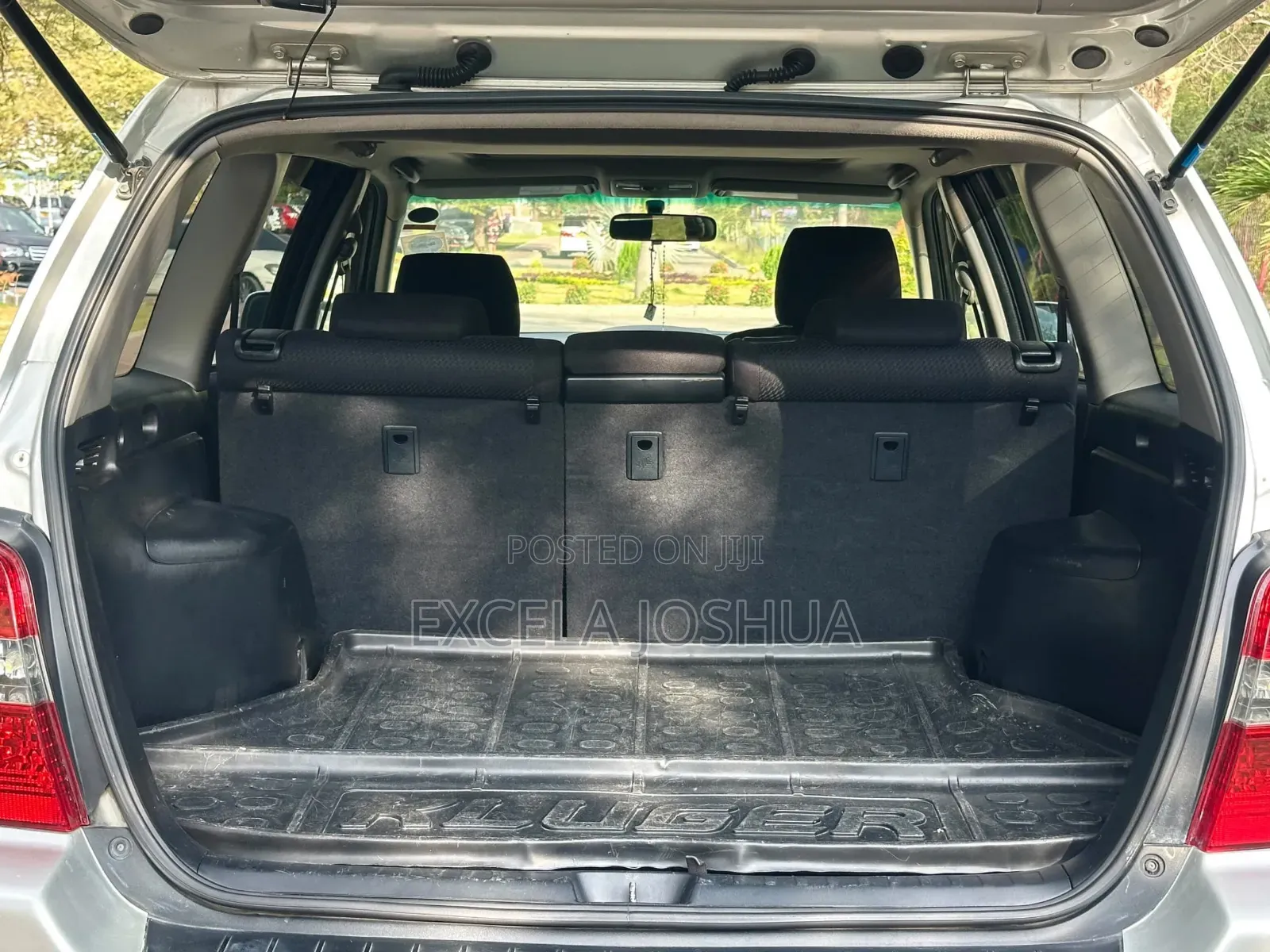 Toyota Kluger 2004 Silver