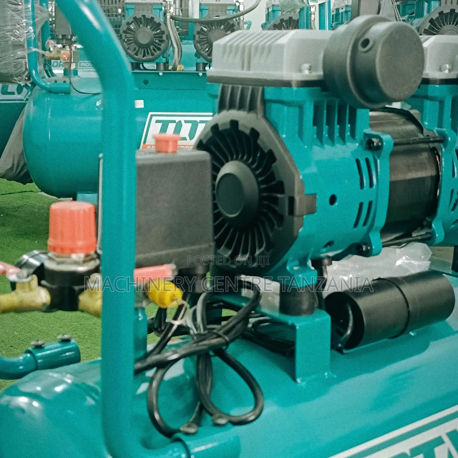 Air Compressor Silent 50 Litres Total