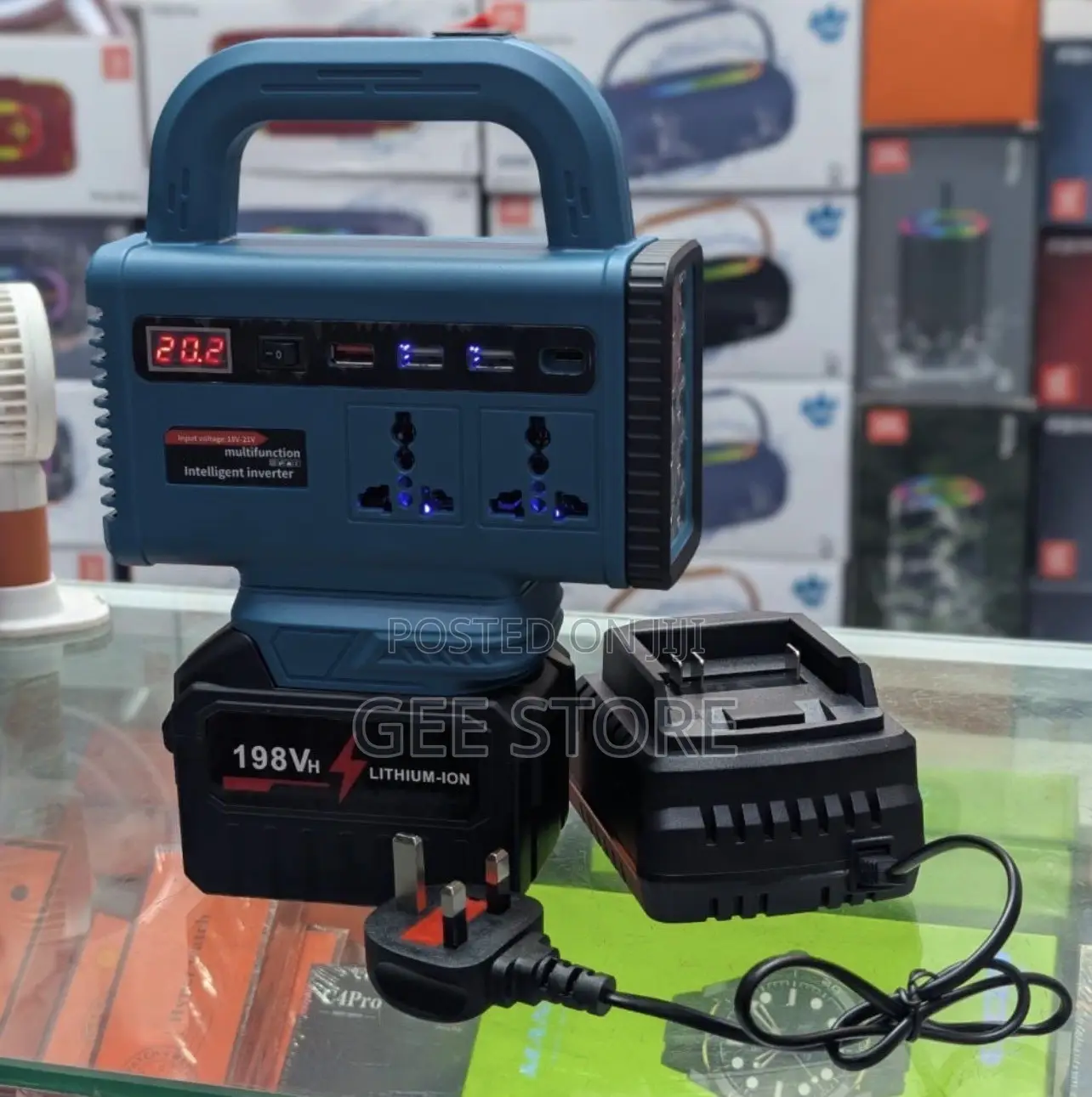A Multifunction Intelligent Inverter Portable Power Station