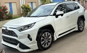 Toyota RAV4 2020 Off white