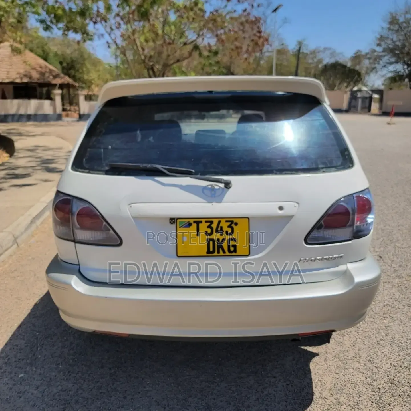Toyota Harrier 2005 White