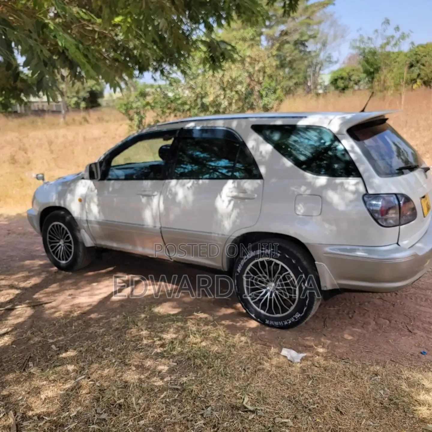 Toyota Harrier 2005 White