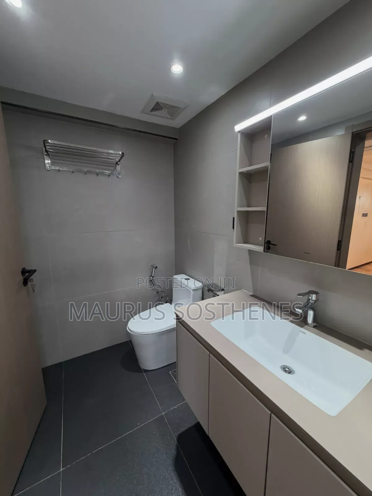 Furnished 2bdrm Apartment in Oyster Bay for rent