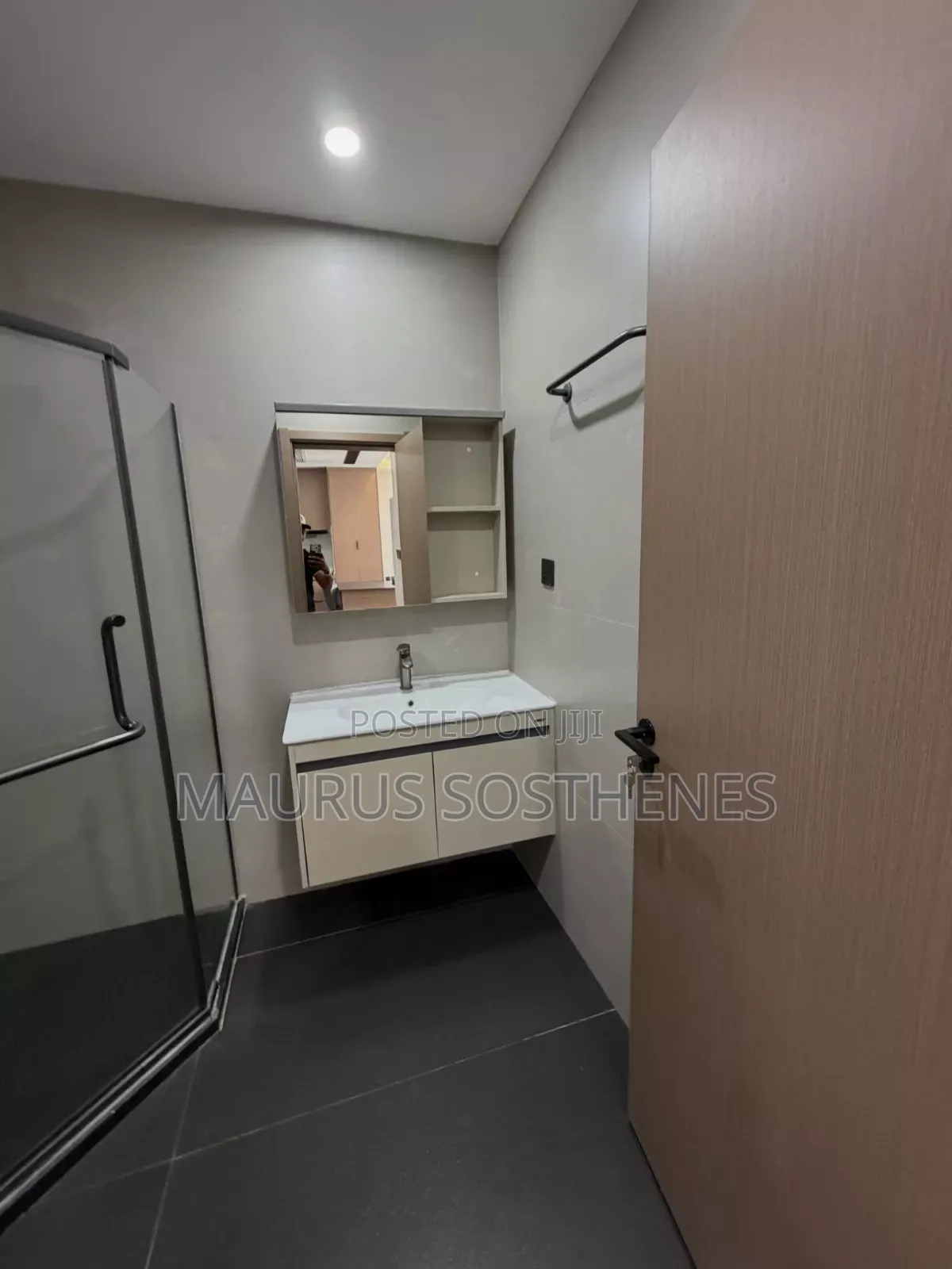 Furnished 2bdrm Apartment in Oyster Bay for rent