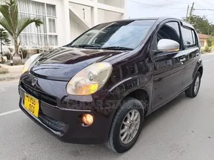 Toyota Passo 2011 Black