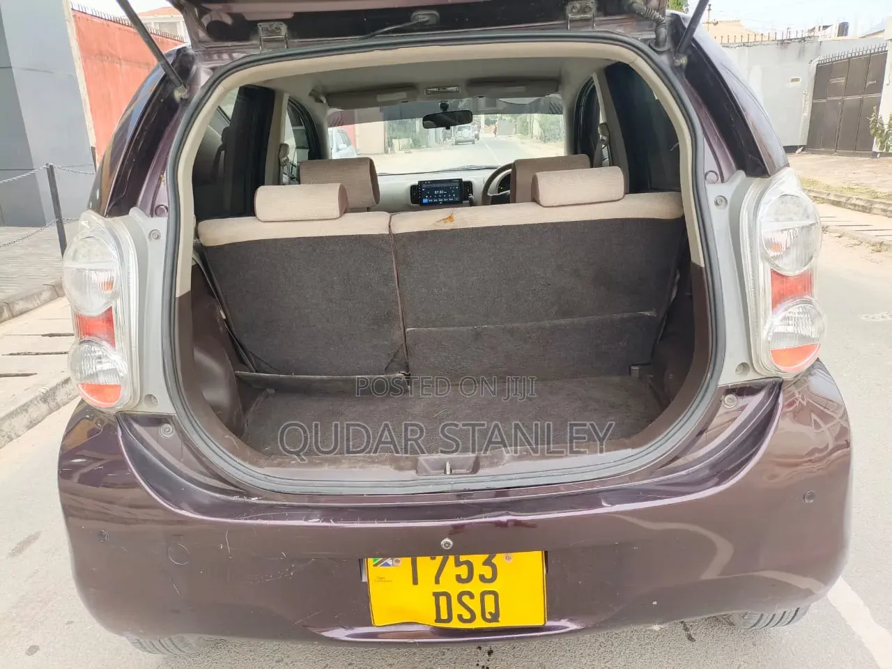 Toyota Passo 2011 Black
