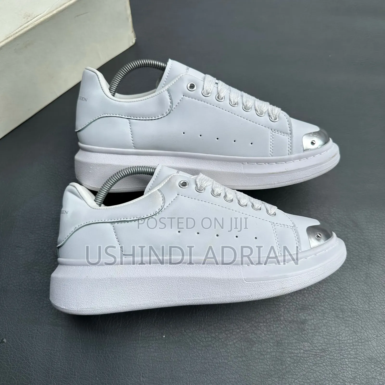 alexander McQueen—velmont Shoesbrand: Alexander McQueen