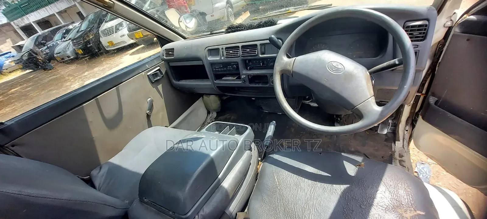Toyota TownAce 1999 White