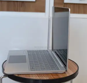 Laptop Microsoft Surface Go 8GB Intel Core i5 SSD 256GB