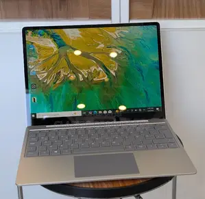 Laptop Microsoft Surface Go 8GB Intel Core i5 SSD 256GB