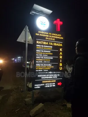Pylon Signage/Bango La 2D Na 3D