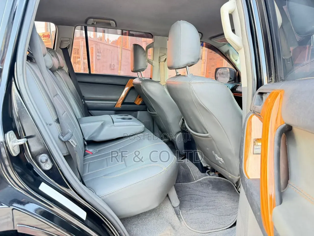 Toyota Land Cruiser Prado 2010 Black