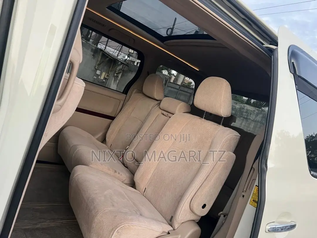 Toyota Alphard 2010 White