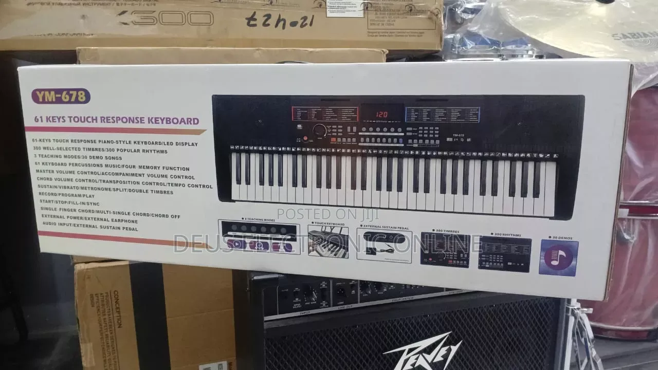 Kinanda, KEYBOARD Pamoja Na Stand Yake Kwa 450,000 Tu Free Delivery
