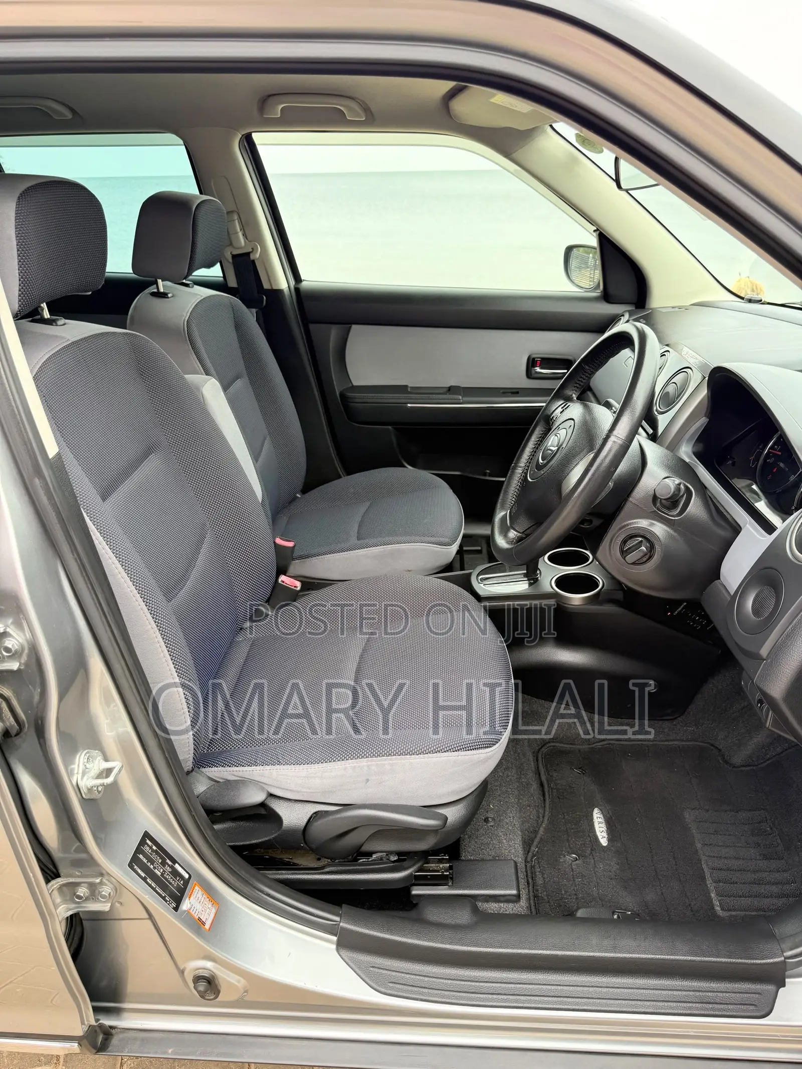 Mazda Verisa 2010 Silver