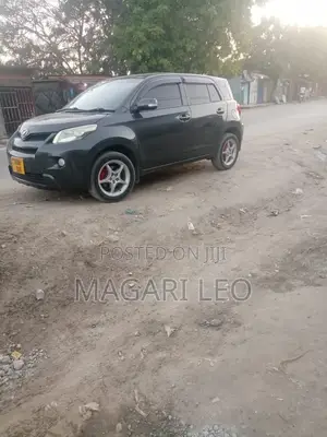 Toyota IST 2008 Gray
