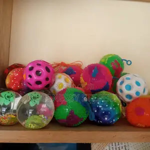 Mipira Ya Kuchezea Ya Watoto Balls