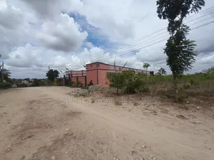Kiwanja Kinauzwa Kigamboni Kibada