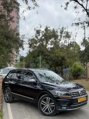 Volkswagen Tiguan 2019 Black