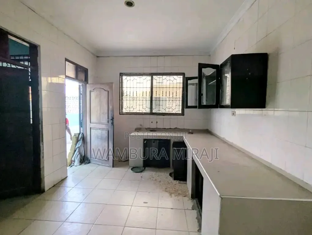 Furnished 5bdrm Block of Flats in Ilala for sale