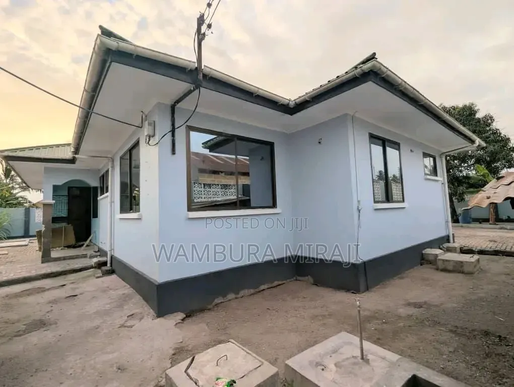 Furnished 5bdrm Block of Flats in Ilala for sale