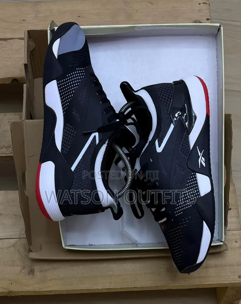 4 Colours Reebok Brand Men's Leather Shoes Materials Classic
