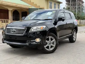 Toyota Vanguard 2010 Black