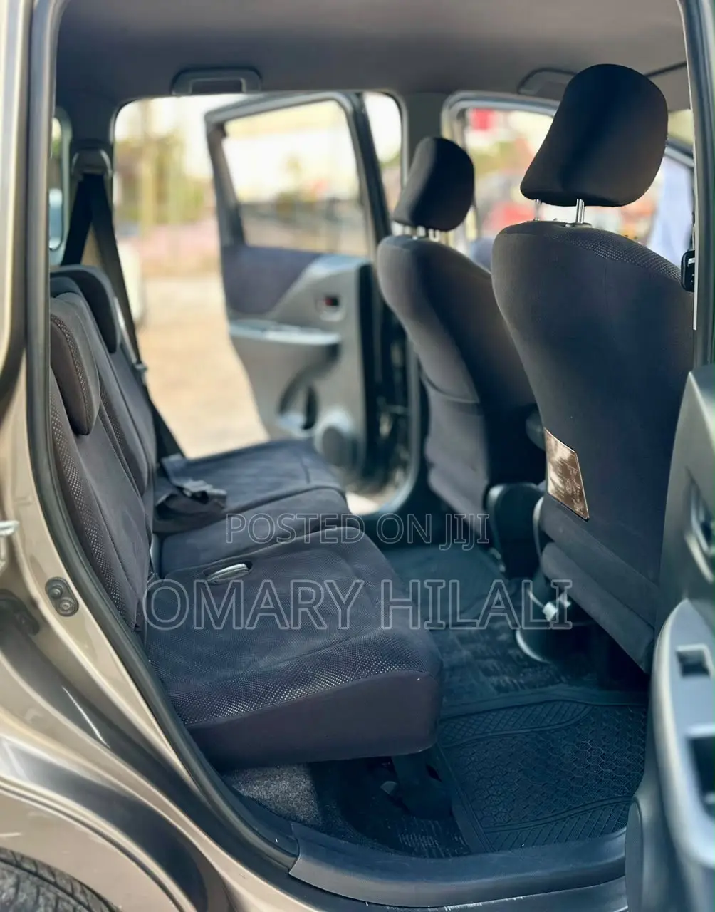 Toyota Ractis 2007 Gray